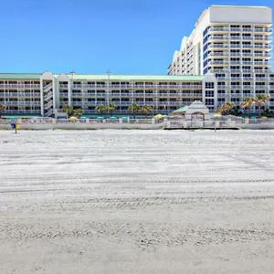 Beach Getaway 2 Queen Bed Studio 809 Apartment Daytona Beach